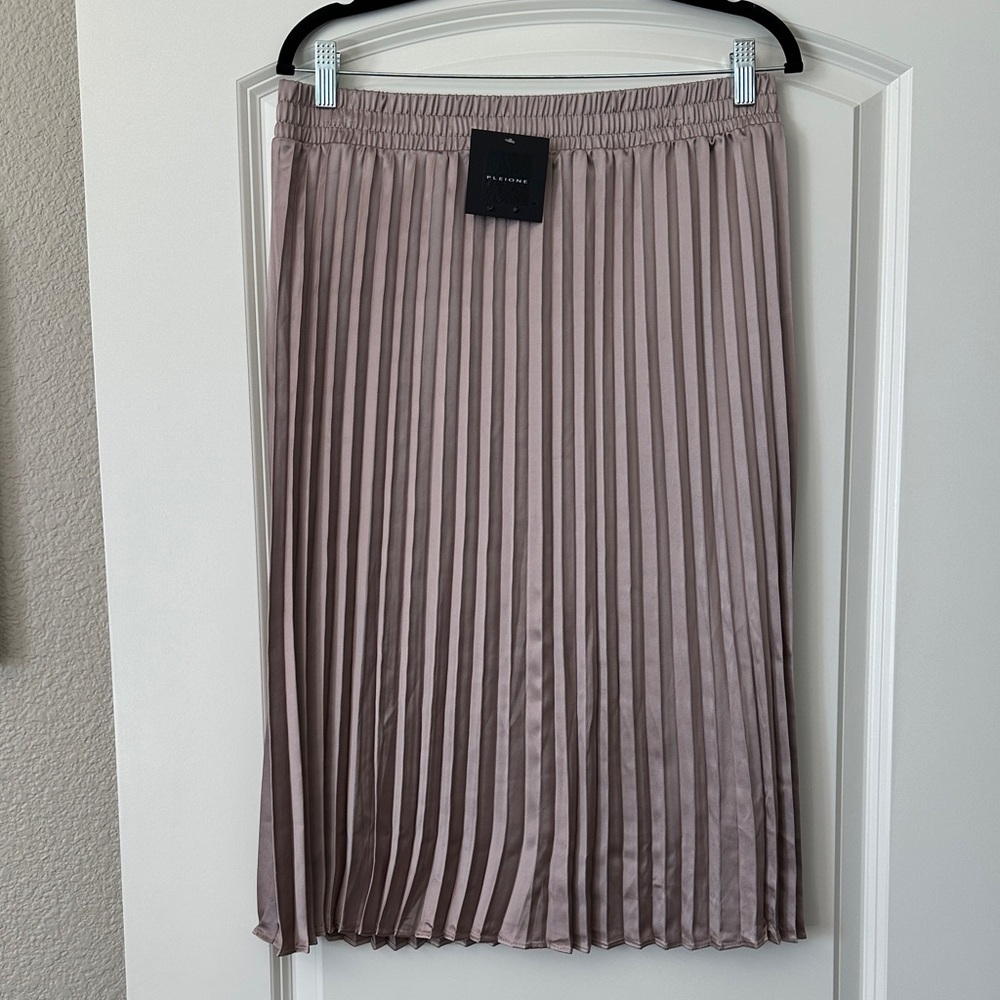 Pleione Satin Pleated Midi Skirt in Taupe